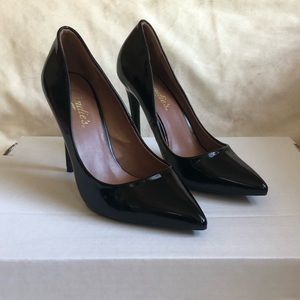 Candie’s 4.5” heels